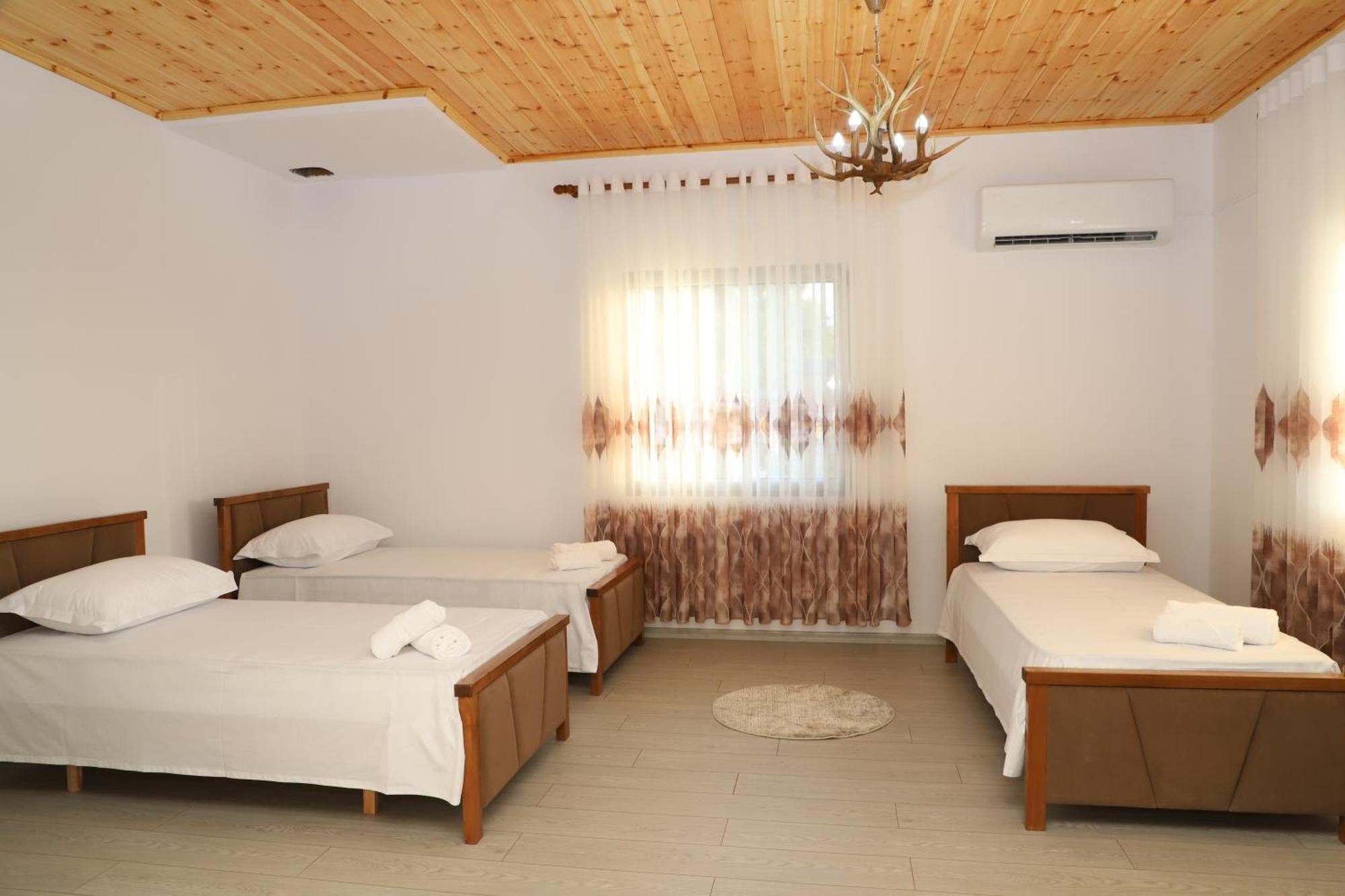 Georgemishel Guest House Berati Exterior foto
