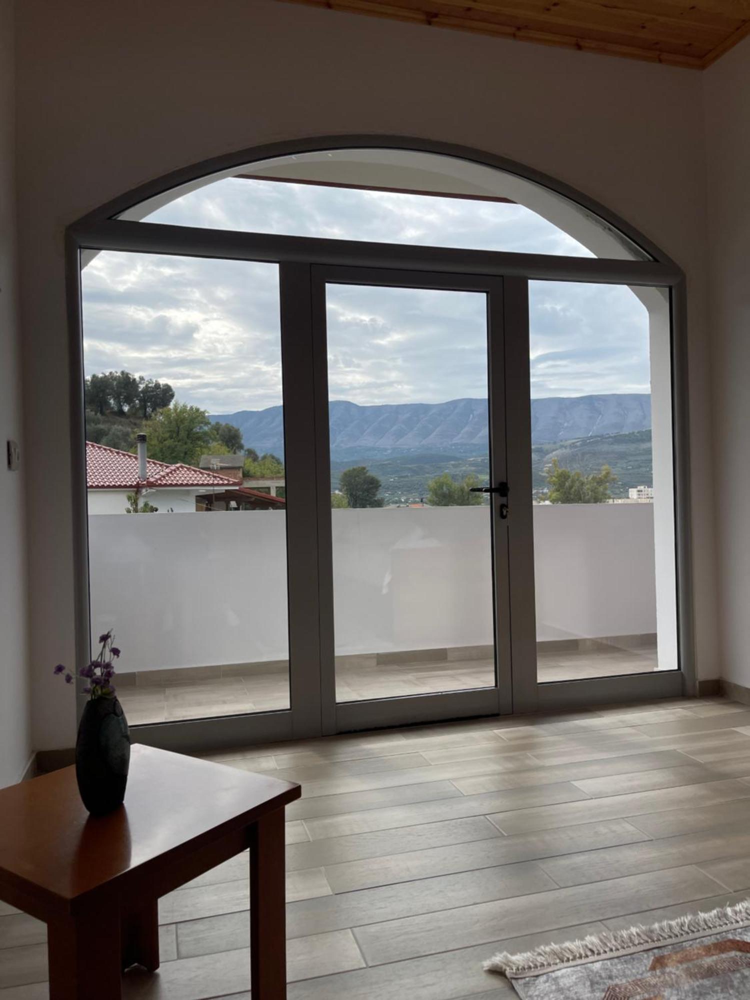 Georgemishel Guest House Berati Exterior foto