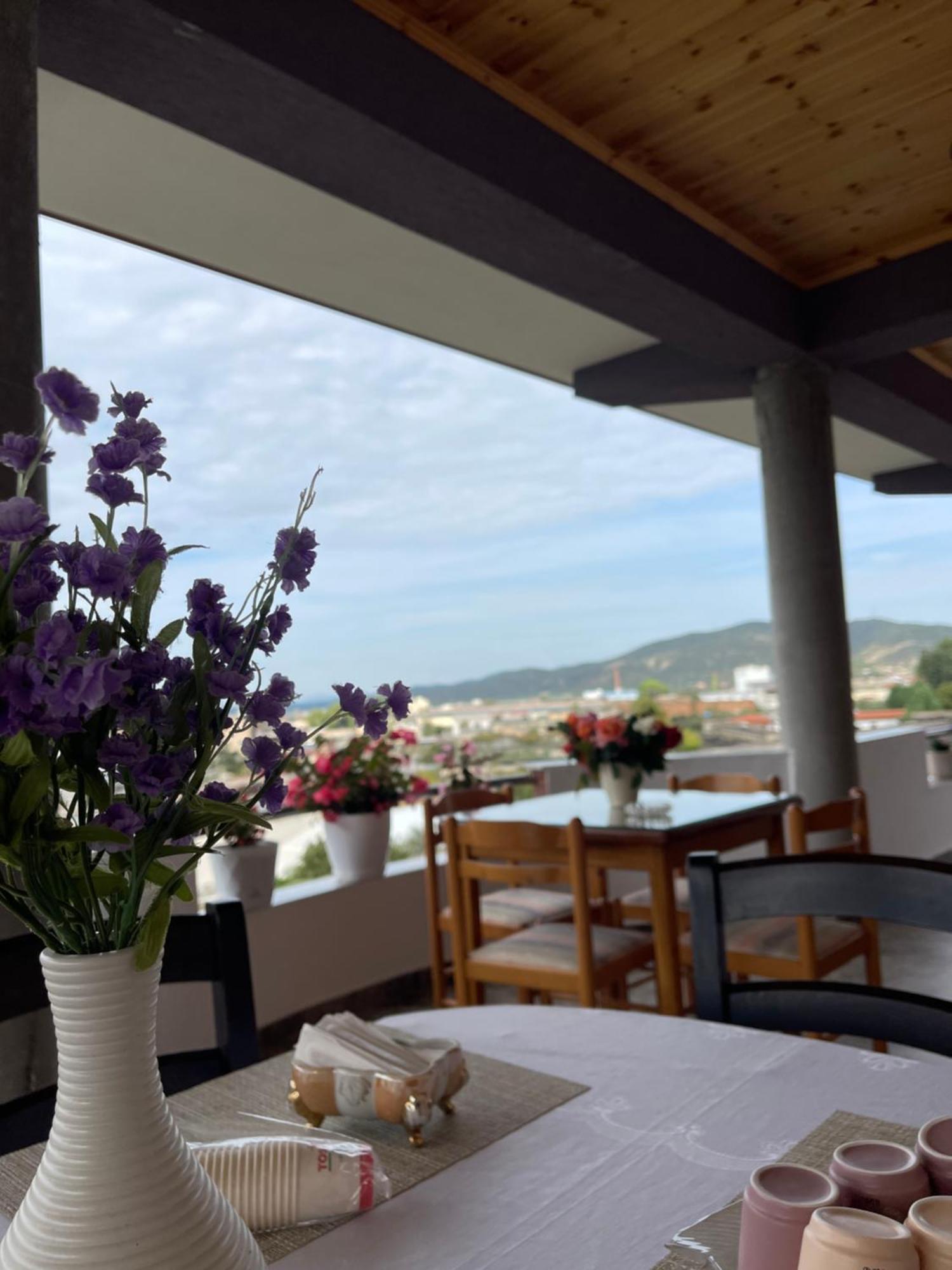 Georgemishel Guest House Berati Exterior foto