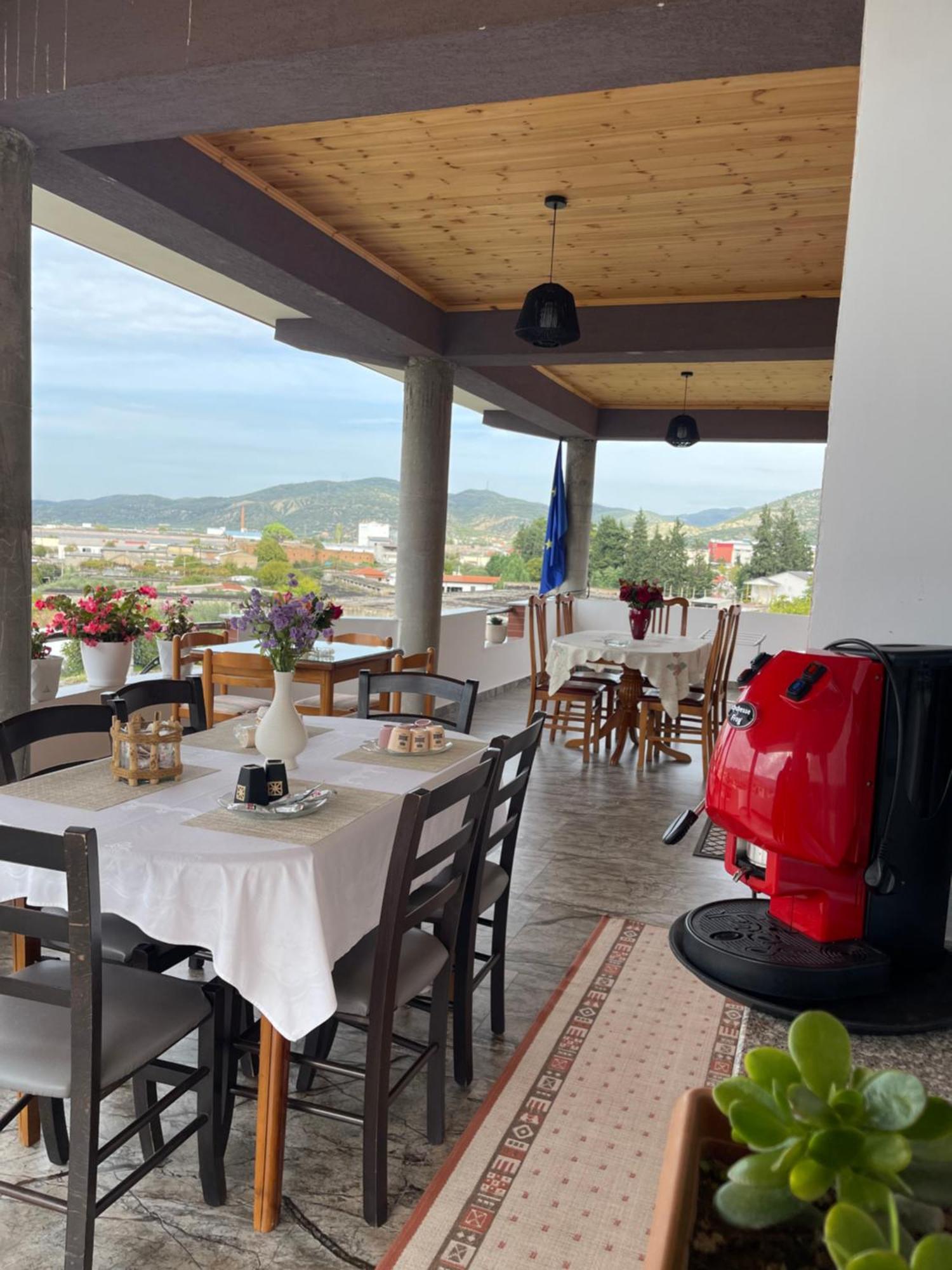 Georgemishel Guest House Berati Exterior foto