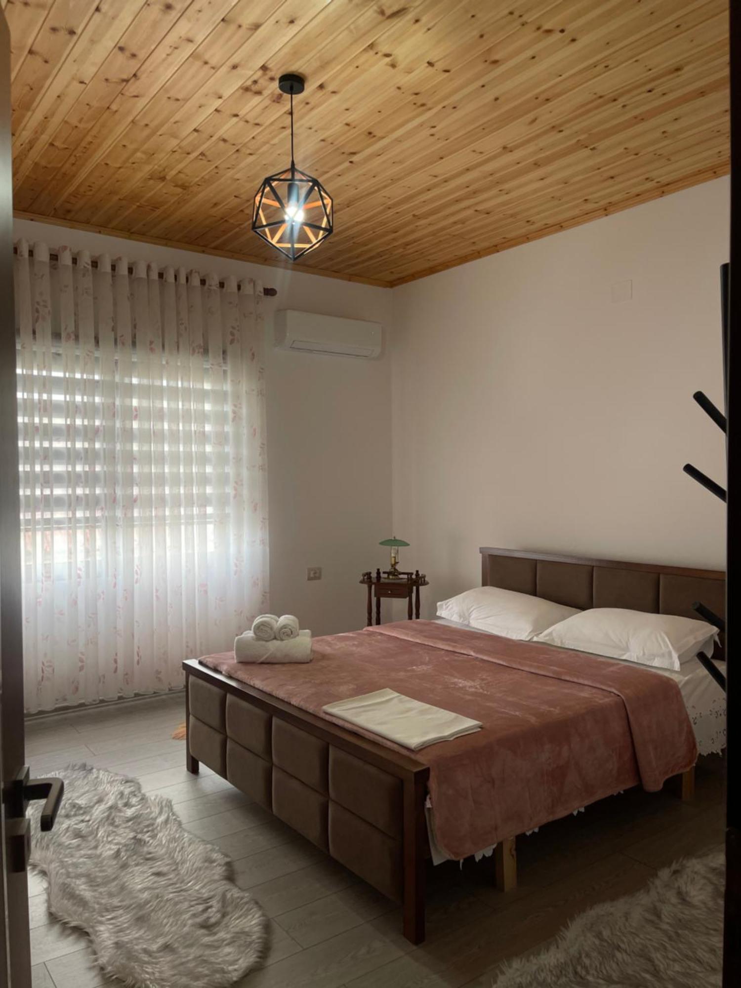 Georgemishel Guest House Berati Exterior foto